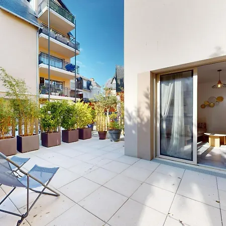 Apartment 2 Terrasse, Parking A 200m De Place Morny *